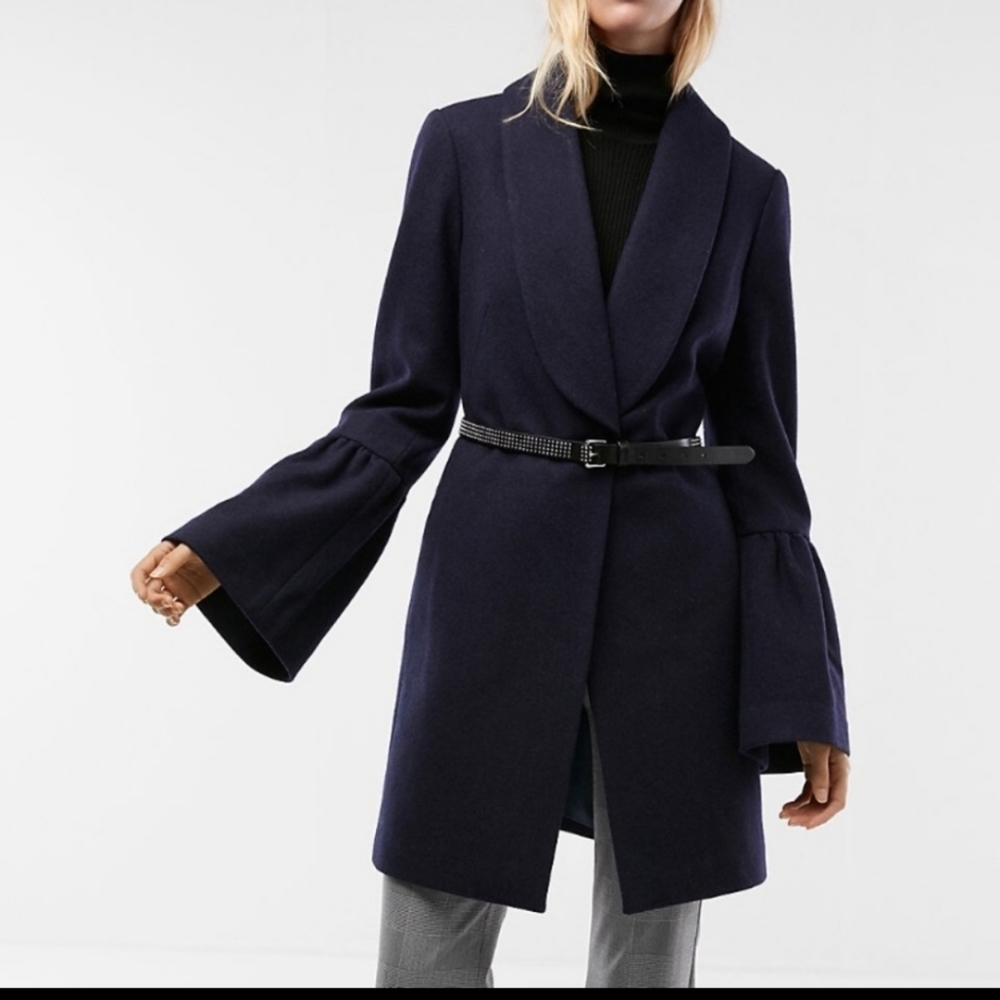 Express puff sleeve coat